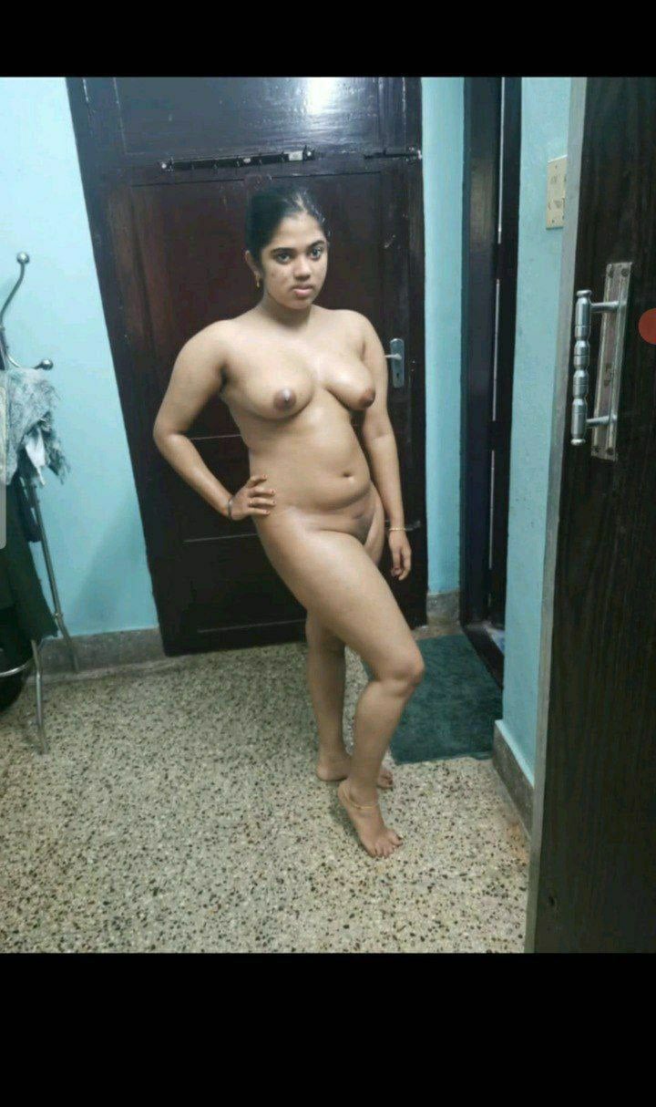 Beautiful mallu chechi naked before sex