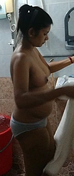 Chennai eye doctor naked bath pics exclusive