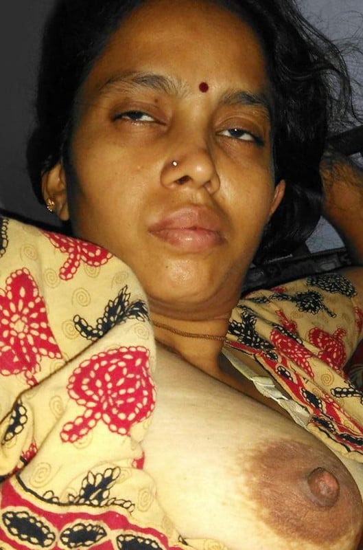 Tamil wife open nighty boobs and pussy pics