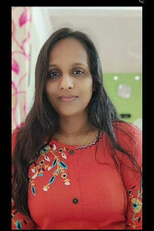 Chennai IT HR topless boobs showing pics