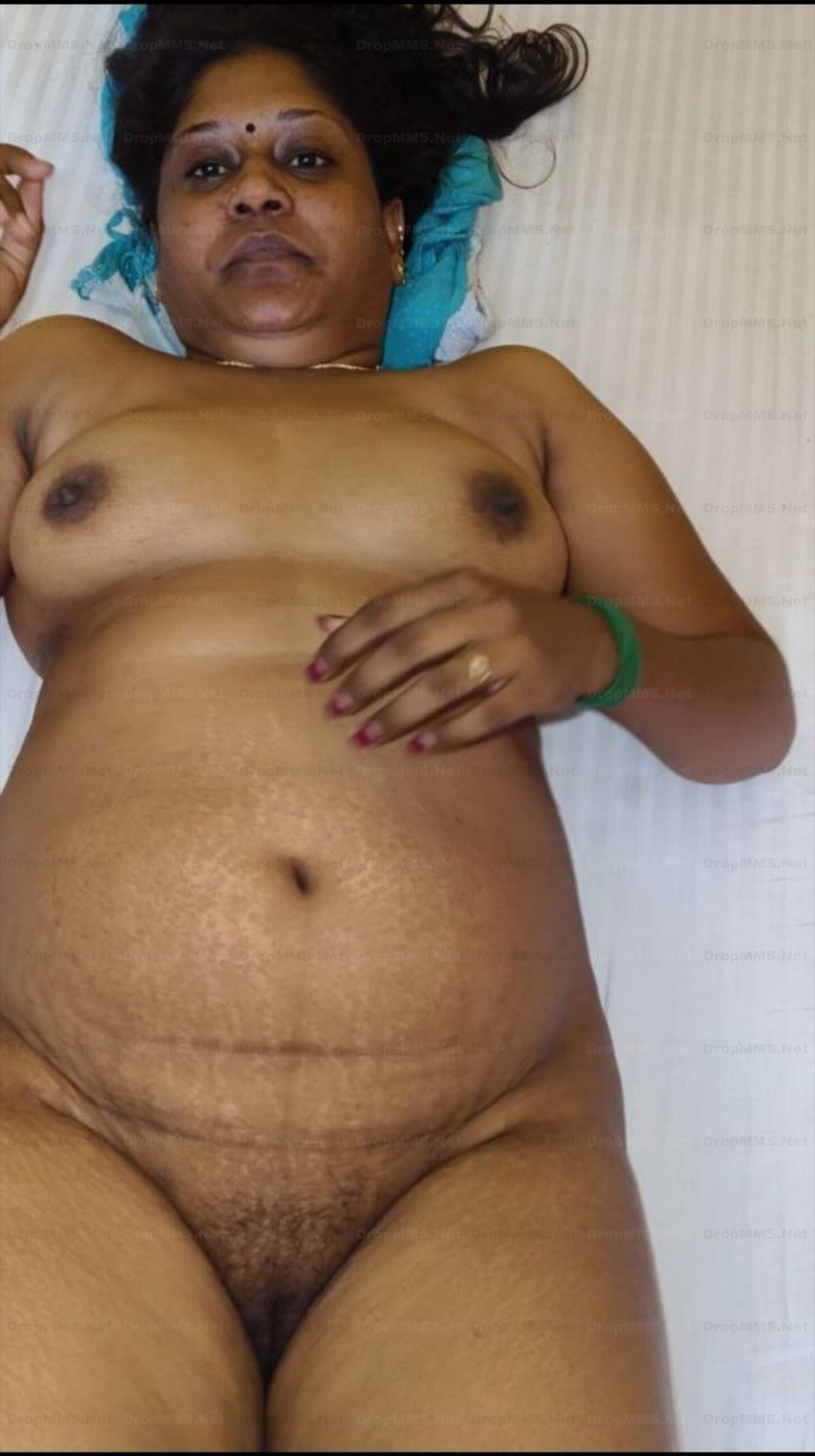 Mature Tamil aunty cheating sex affair with lover