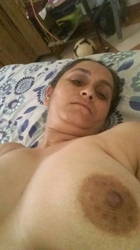 Unsatisfied mature MILF big boobs and hairy pussy show