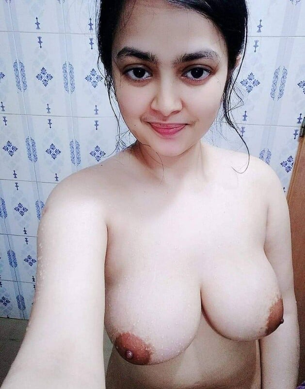 Best body shape Indian girl unseen nude photos