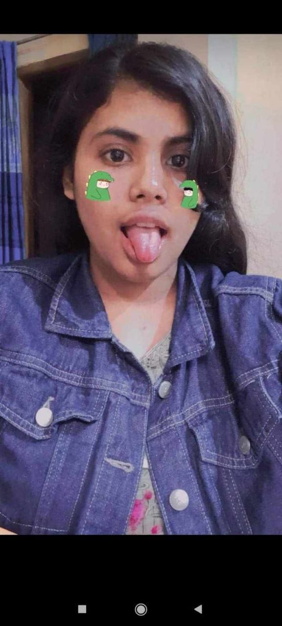 Cute girl naked boobs showing photos for lover