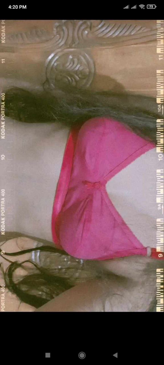 Cute girl naked boobs showing photos for lover