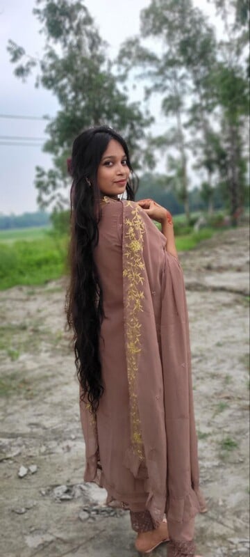 Indian beautician girl nude photos exposed exclusive