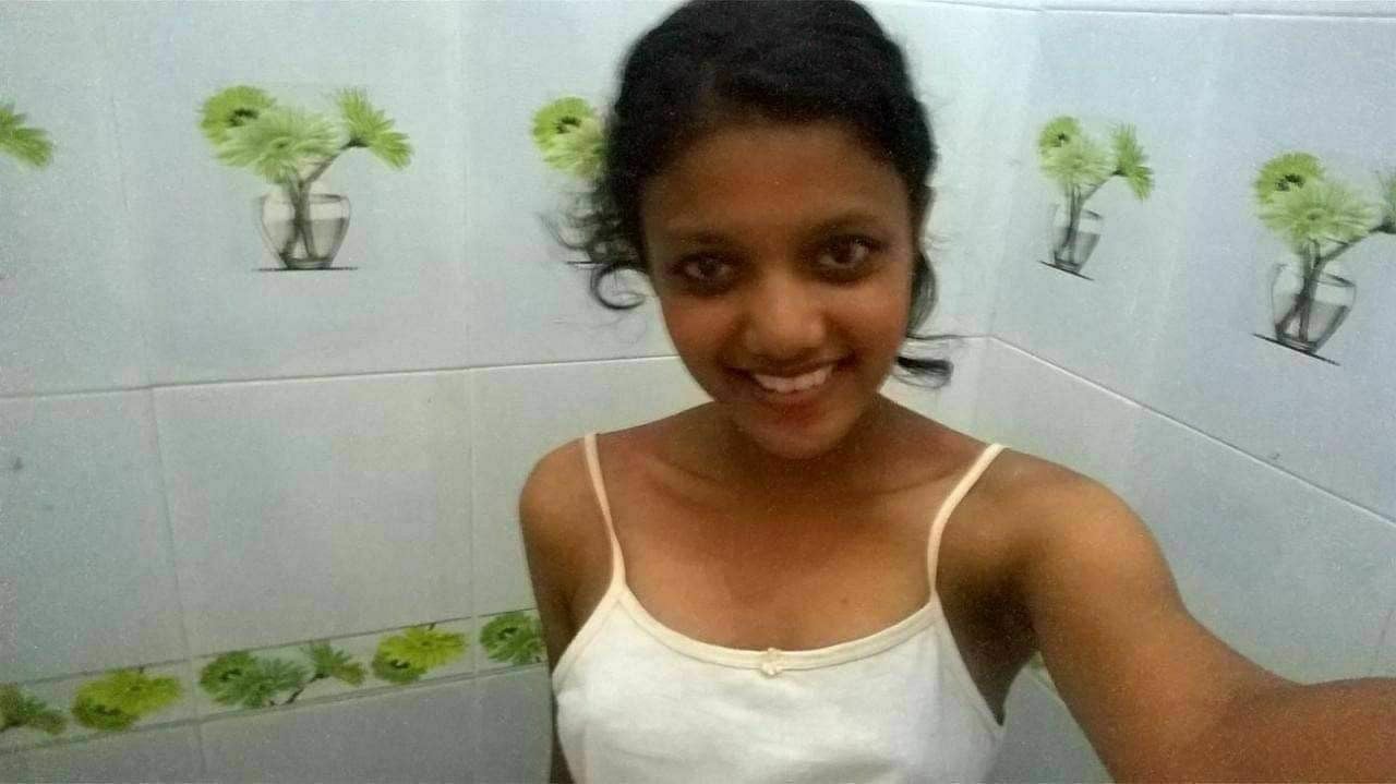 Hottest mallu girl first time naked selfies