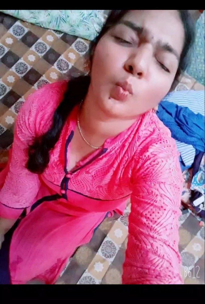 Kannadiga girl naked photos shared with lover