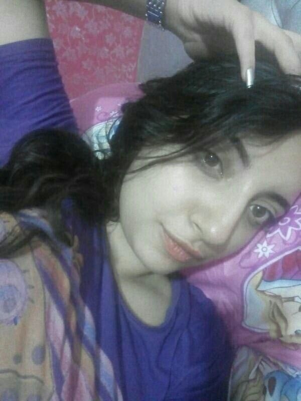 Cute Indian bathing girl private body parts show