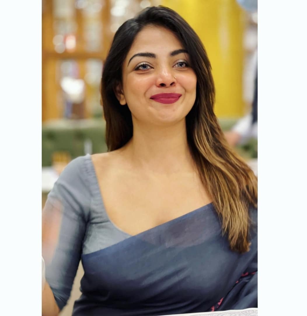 Indian saree girl nude photos exposed online