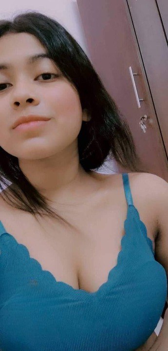 Indian sex pics of New Delhi hot girlfriend