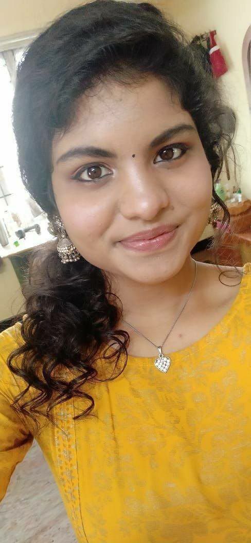 Kottayam hostel college girl naked posing pics