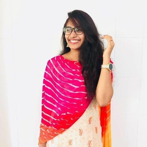 Extremely sexy Tamil girl nude photos before fucking