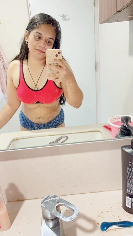 Indian girl fingering videos and photos exclusive