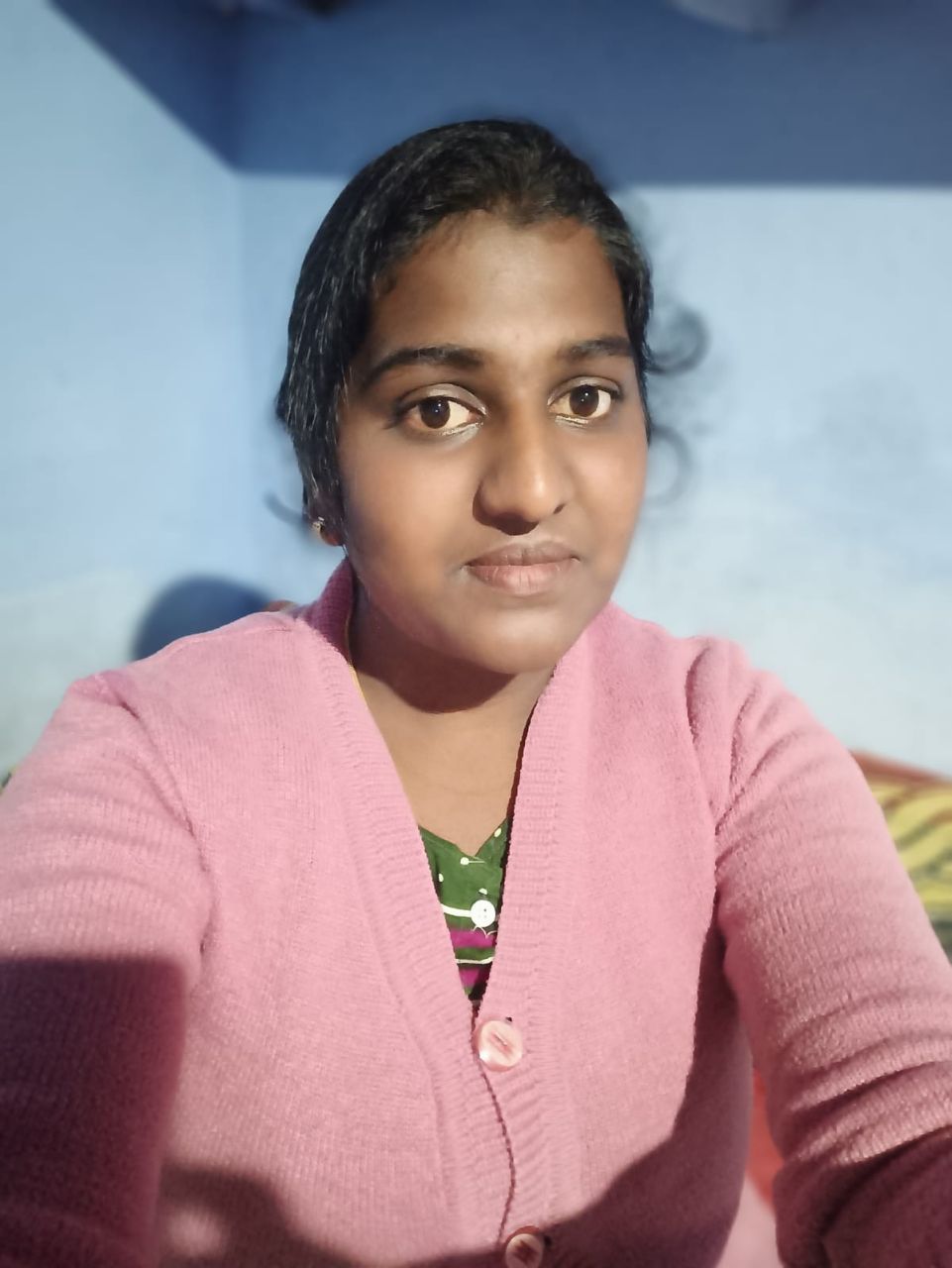 Tamil black beauty showing her big boobs