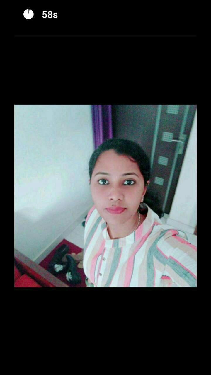 Mallu girl private nude photos shared online