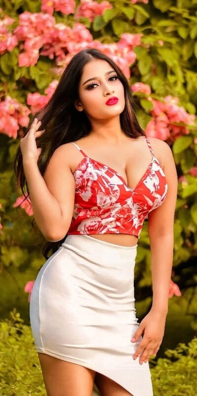 Sexy ass Indian model nude HD photo shoot