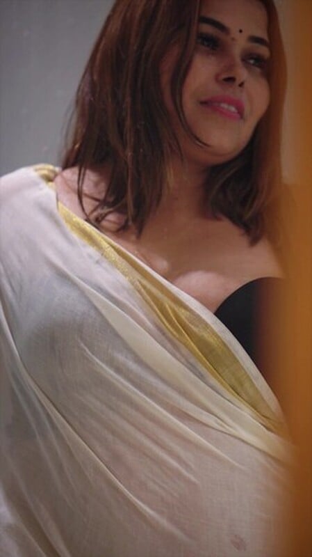 Indian actress Preethi Puneet shower sex porn photos