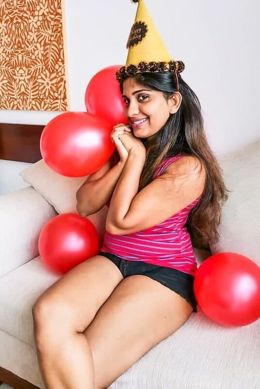 Cute Lankan unmarried girl nude selfie pics