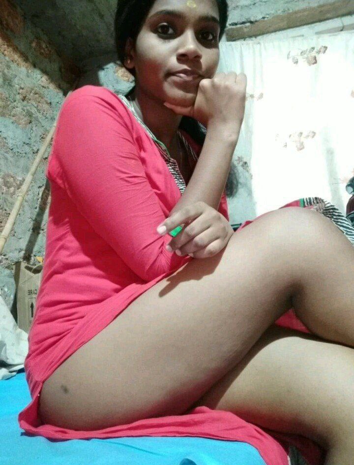 Tamil village girlfriend nudity exposing pics