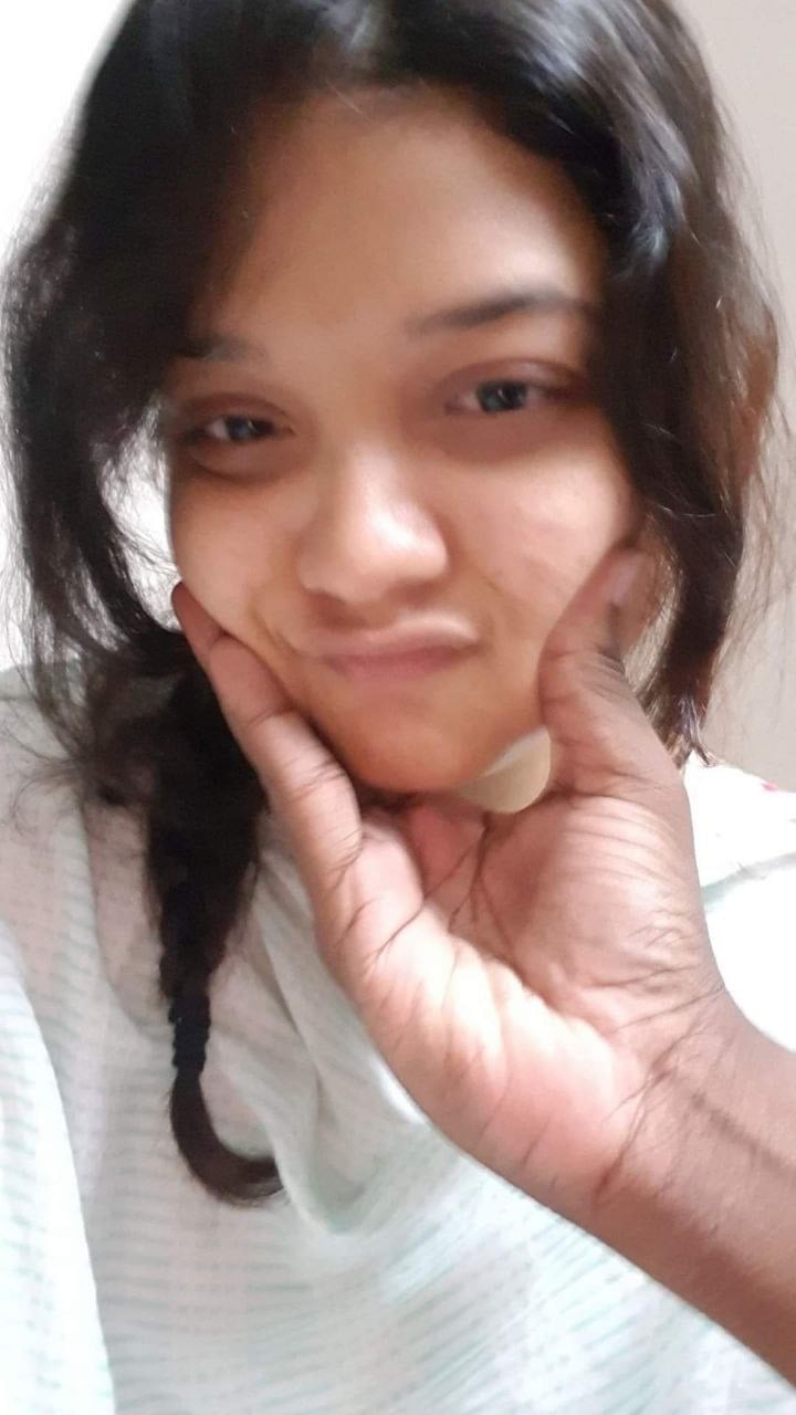 Small boobs Desi girl rare nude pic exposed