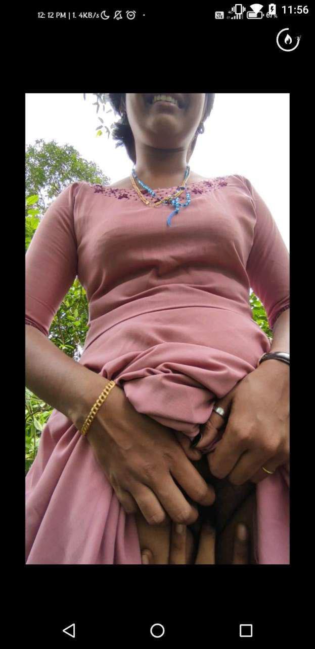 Mallu girlfriend outdoor blowjob and sex pics