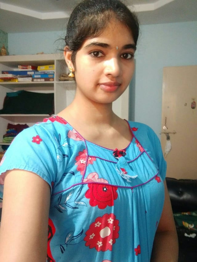 Tempting hot village girl Swathi nude hotness