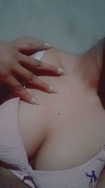 Bangladeshi pink pussy girl nude photos leaked
