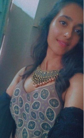 Smooth white legs girl showing nude body to lover