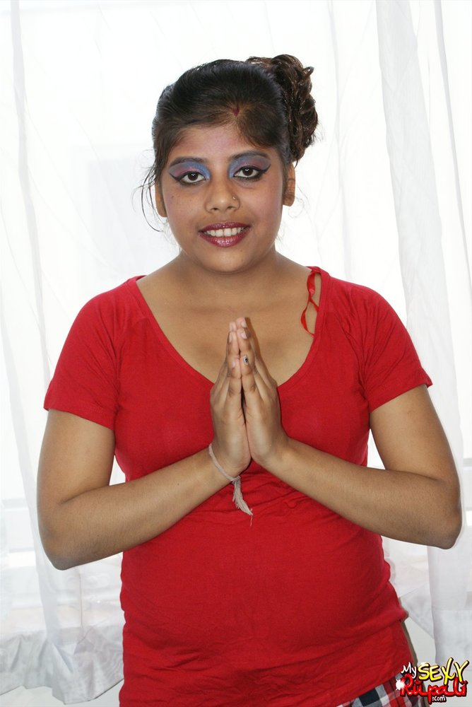 Indian Gorgeous Big Tits Babe Rupali