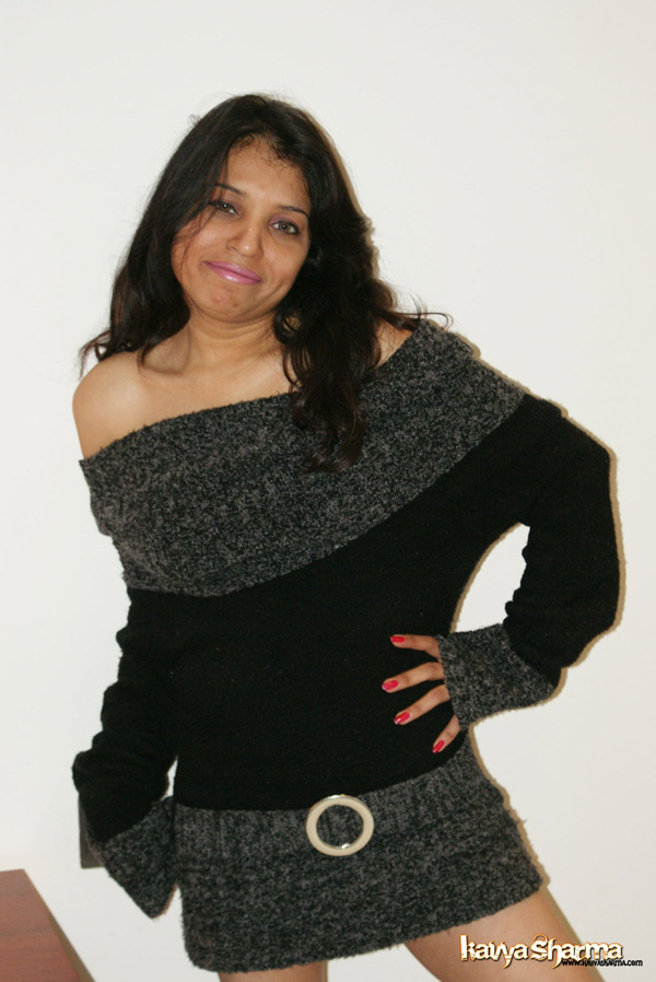 Hot Erotic Indian Girls Nude Kavya Sharma Porn