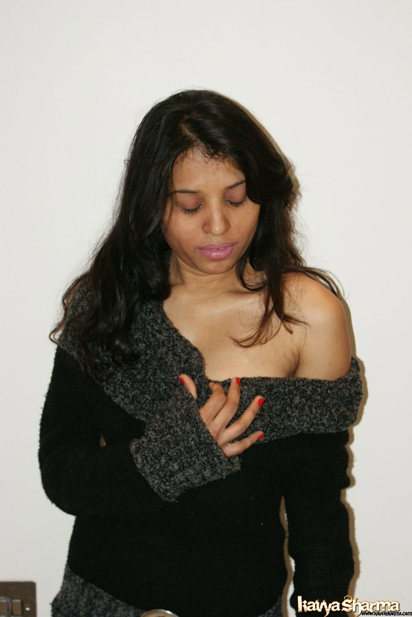 Hot Erotic Indian Girls Nude Kavya Sharma Porn