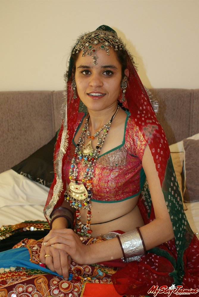 Jasmine Gujarati Indian Babe Role Play