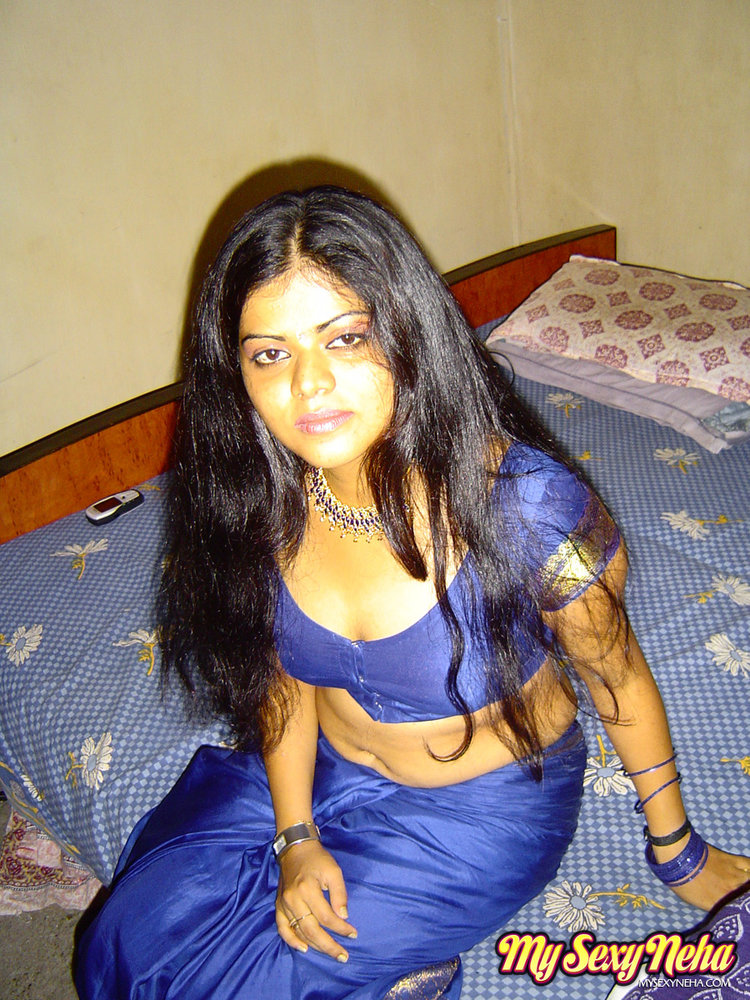 Hot Sexy Neha Nair Blue South Indian Sari