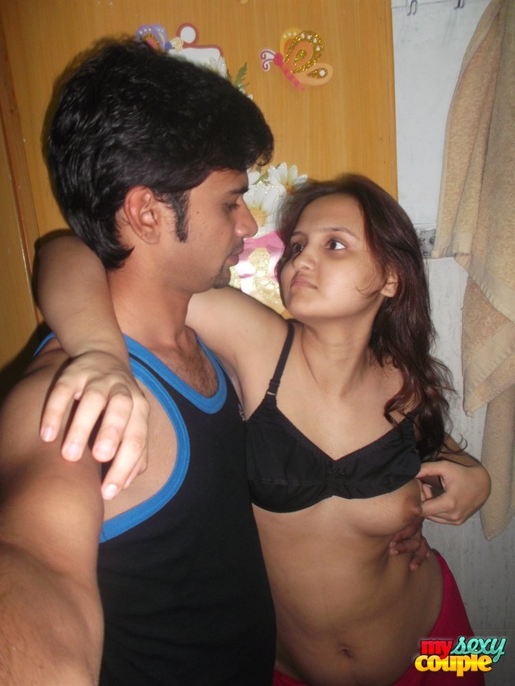Sunny Sonia Passionate Love Romantic Sex Pics