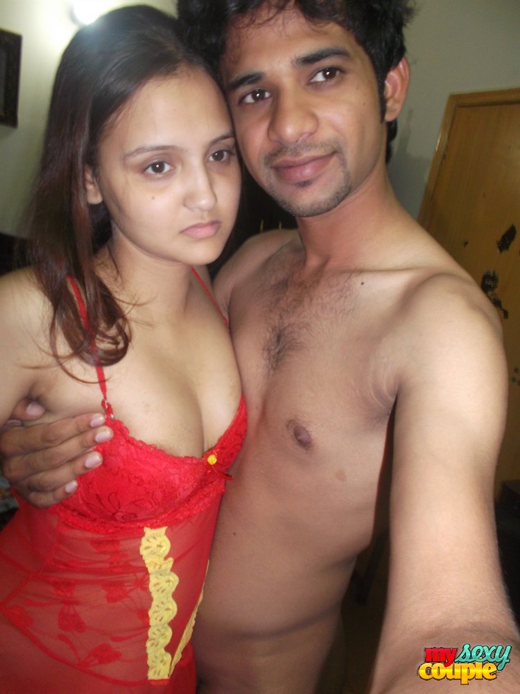 Sonia Sexy Indian Bhabhi Frantic Fucking Pics