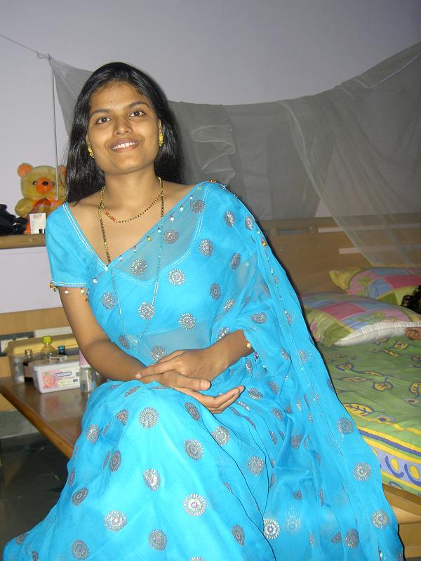 Horny Looking Indian Wife Blue Sari Pictures