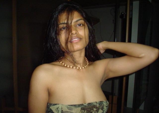 Indian Wife Aprita Honeymoon Sex Pictures