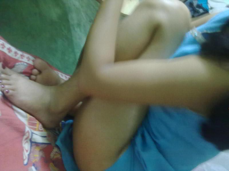 Nude Indian Aunty Padma Erotic Sari Pictures