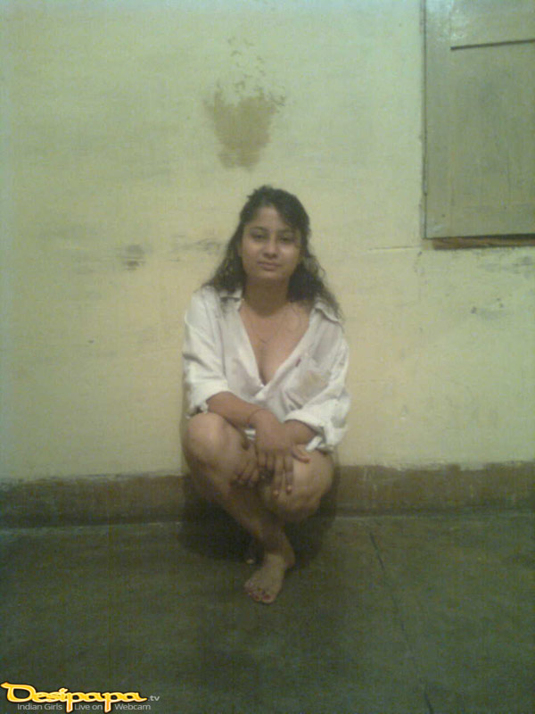 Beautiful Indian Girl Without Bra Posing Hot