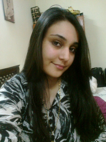 Beautiful Indian Girl Laila Nude Photographs