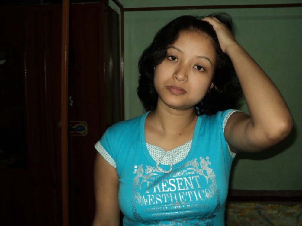 Seductive Nude Indian Wife Padma Showing Off Boobs