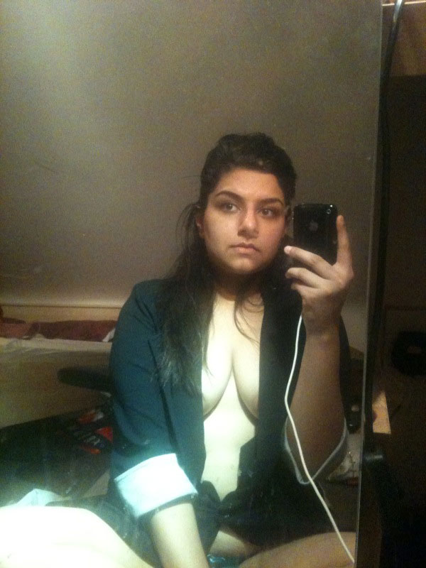 Chubby Indian Girl Taking Nude Selfies