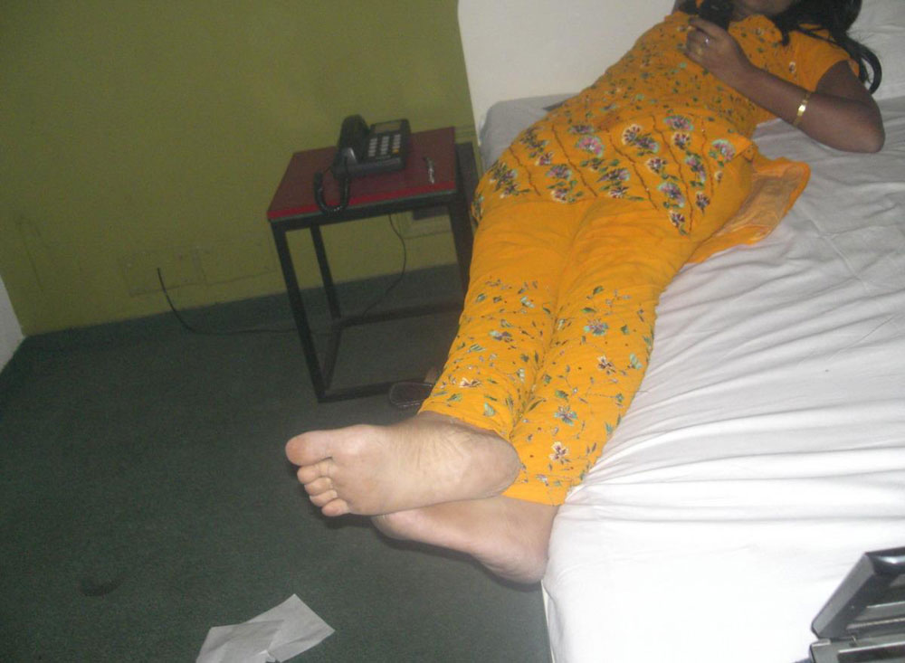 Horny Indian Babe Sangita Boob Show