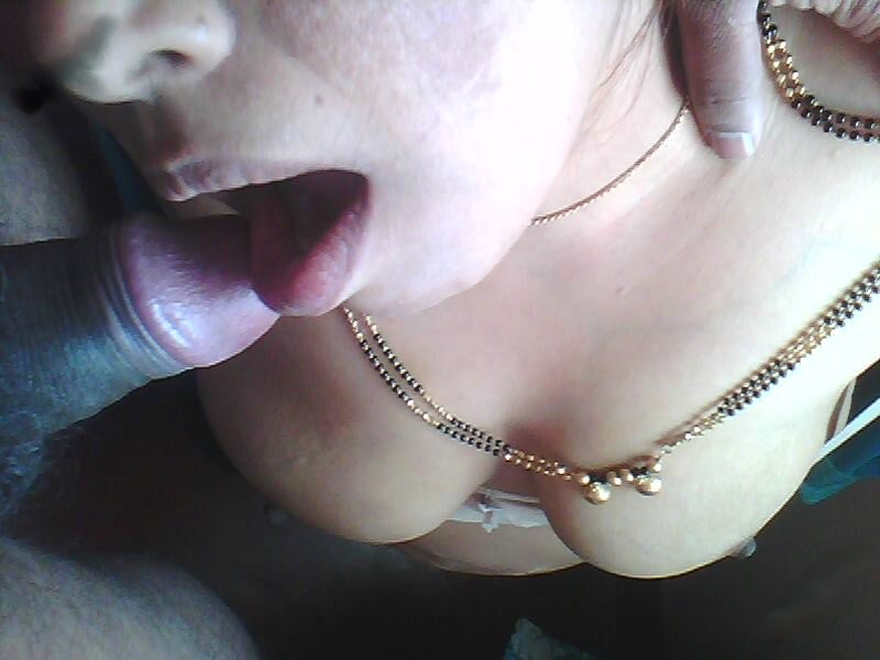 Hot Meena Bhabhi Giving Blowjob To Hubby