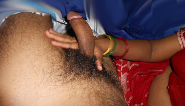 Horny Indian Yana Bhabhi Blowjob Pics