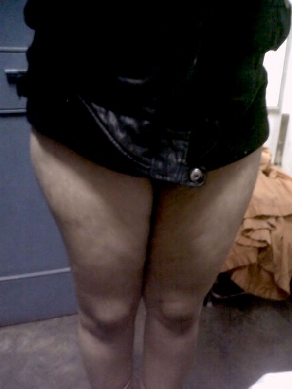 Indian Mature Aunty Zakia Nude Show