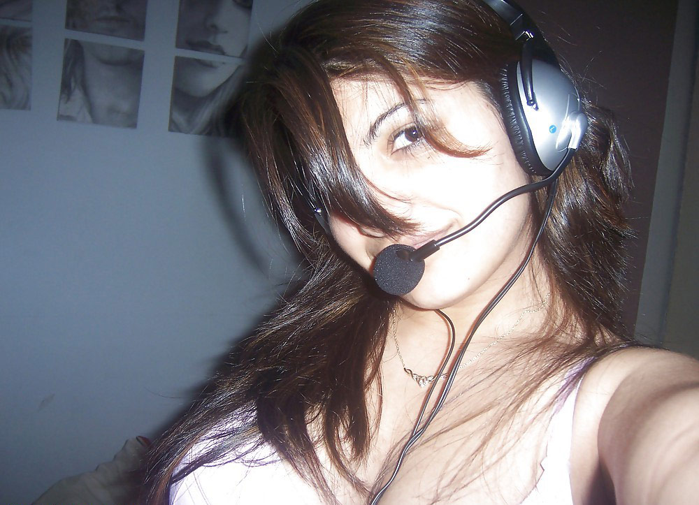 Hot Figure Indian Babe Janki Nude Selfies