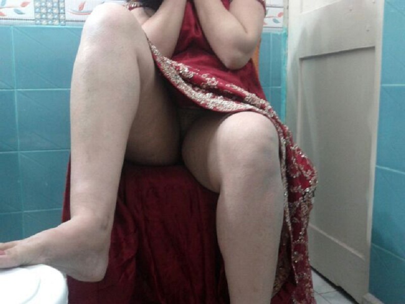 Indian Big Ass Bhabhi Sheenaz Stripped Nude