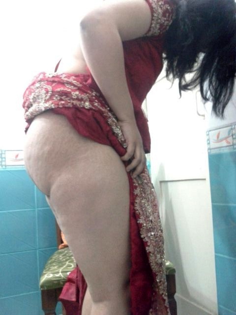 Indian Big Ass Bhabhi Sheenaz Stripped Nude